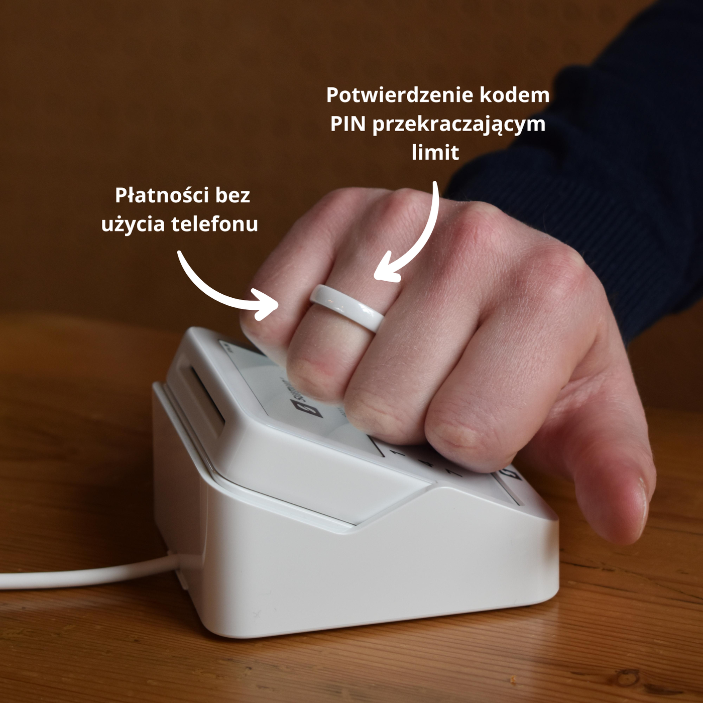 Biały ceramiczny pierścień płatniczy | Atlantis